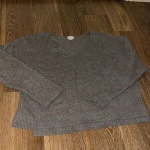Auden Heather Gray V-Neck Women's Sweater
